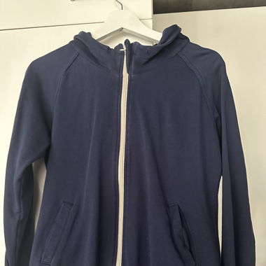dünne Sportjacke