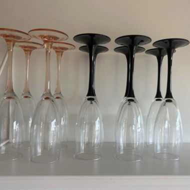 Bicchieri da champagne vintage con gambo nero