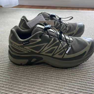 Salomom wasserfest 40 2/3 neu!