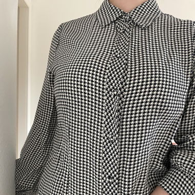 Zara Classic Houndstooth Button-Up Shirt