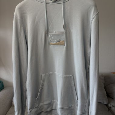 Light Blue Hoodie „Que la famille PNL“