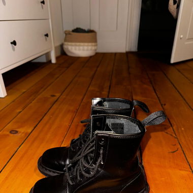Dr Martens Black