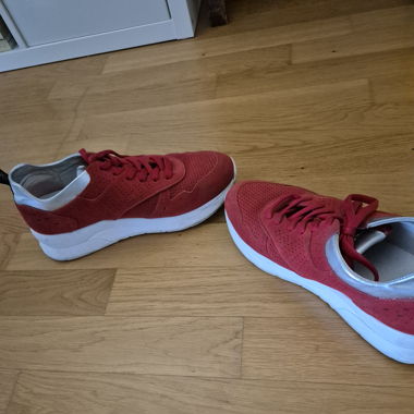 Basket compensées rouge