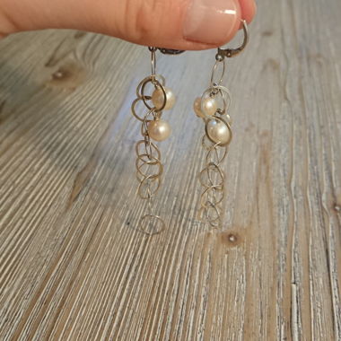 Boucles d’oreilles en perles inhabituelles
