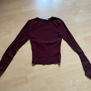 Top rouge bershka 