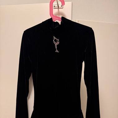 Robe fille patinage artistique 