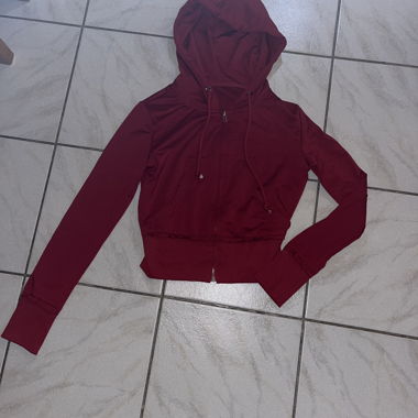 Bordeaux Hoodie mit Kapuze