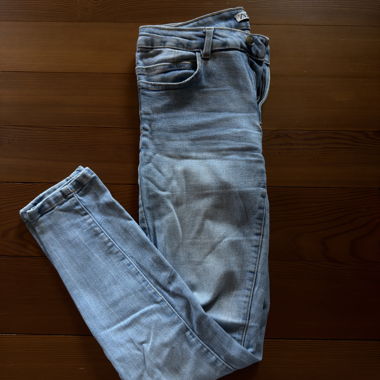 Zara Jeans
