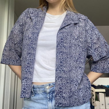 Blaue Bluse 