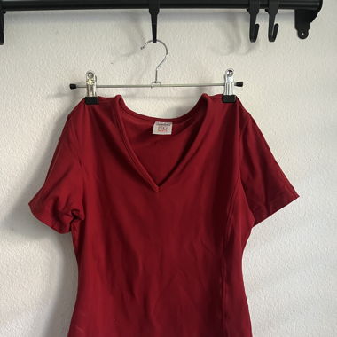 Very stylish adidas top in red 