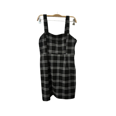 SHORT BLACK DRESS / WOMEN SIZE 38