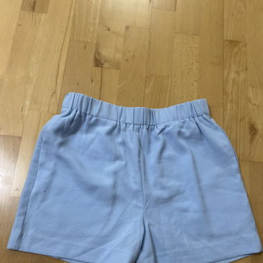 Shorts Hellblau
