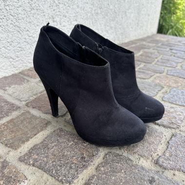 Stivaletti H&M in camoscio nero EU39