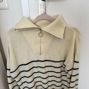 Sweater / blouse 