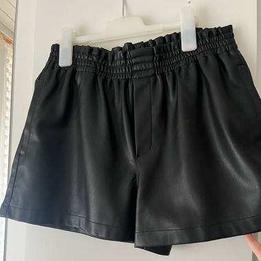 Mango Leather Shorts black M