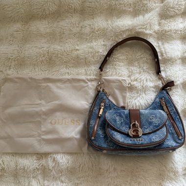 GUESS Denim Monogram Schultertasche