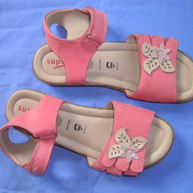 Sandalen 35