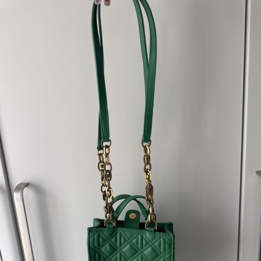 Handtasche