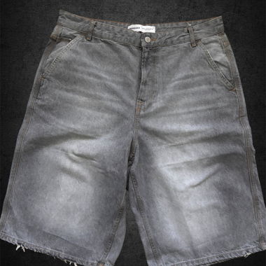 Short Bershka gris