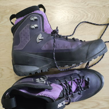 Bottines de montagne