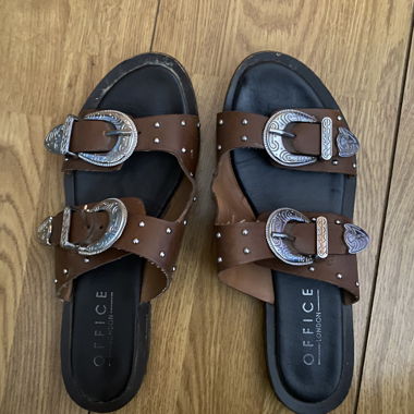 Flache Office-Lederschuhe