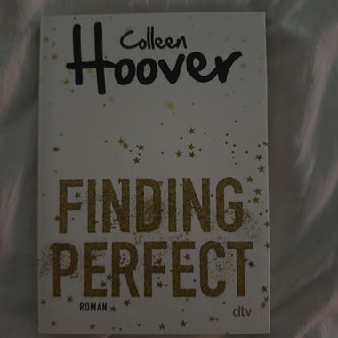 Finding Perfect - Colleen Hoover