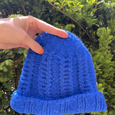 blaue Mütze