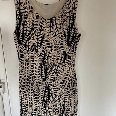 GEMUSTERTES DAMENKLEID GRÖSSE M