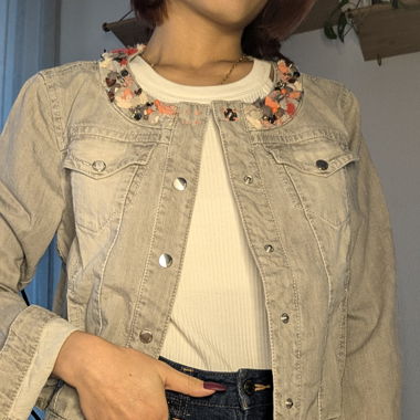 Marc Cain Jeansjacke Gr. 36 Perlenstickerei