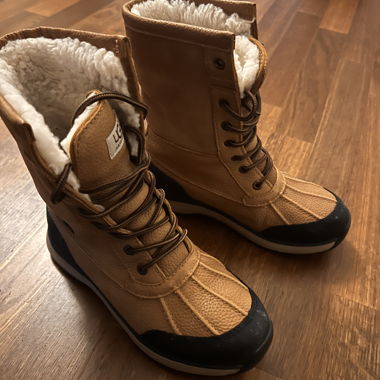 UGG Winterstiefel Outdoor Gr. 38