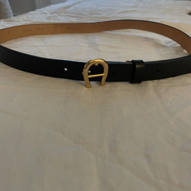 Ceinture en cuir Aigner noire
