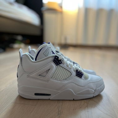 jordan 4 retro metallic purple