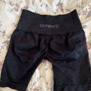 Optive Initium 2.0 Short Scrunch