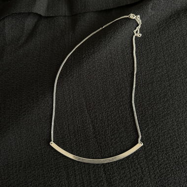 Curved Bar Silver Necklace