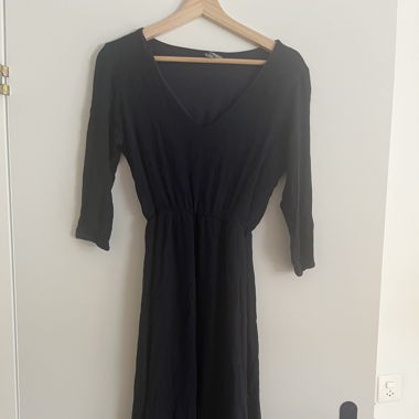 Dark blue dress