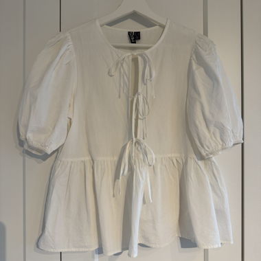 Weisse Schnürbluse Pieces Gr. M