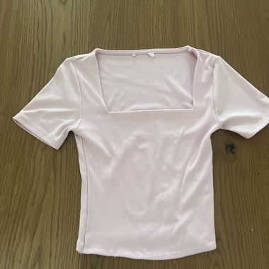 Pink Women’s Top with U-Neck