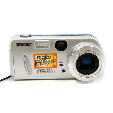 Sony Cyber-shot DSC-P52