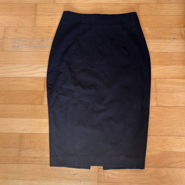 office siren skirt