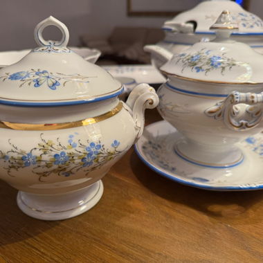 Service de porcelaine vintage