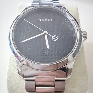 Gucci Unisex Steel Watch Swiss Made
