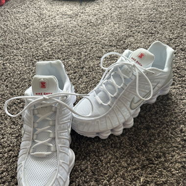 Nike Shox weiss