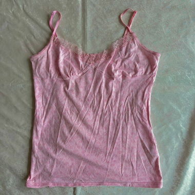“Matchic” floral lace trim cami top