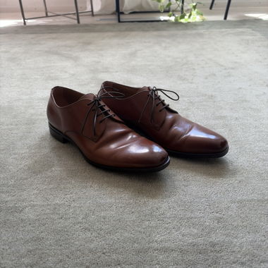 BOSS Kensington, chaussures à lacets en cuir cognac