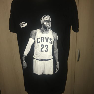 T-shirt Lebron James MF Doom noir Taille S