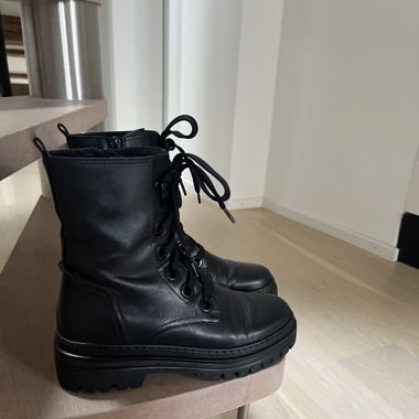 Leder Schnürstiefel 