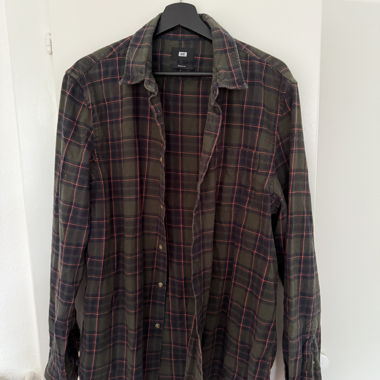 Chemise à carreaux 