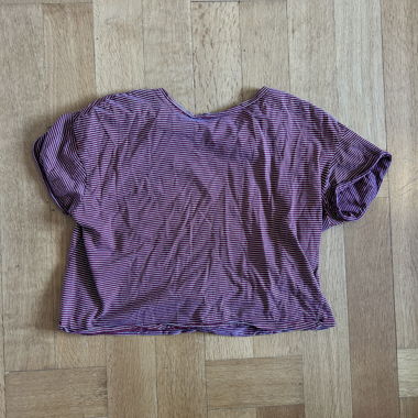 T-Shirt gestreift (rot/schwarz/weiss)