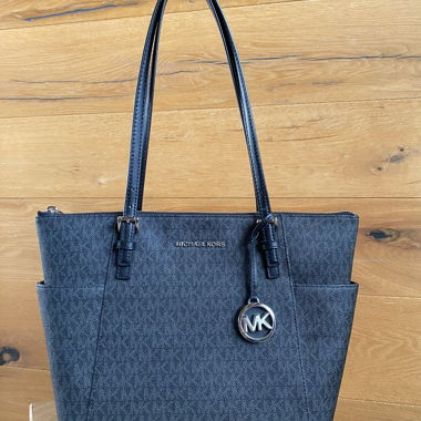 Michael Kors Jet Set Large black tote bag