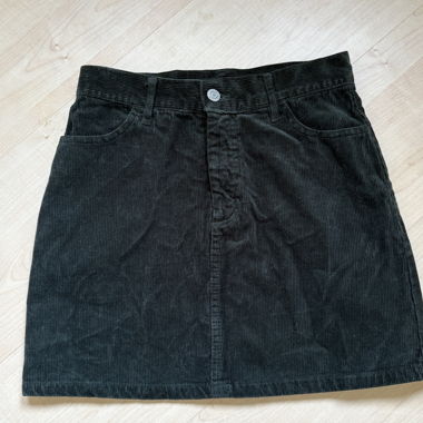 Brandy Melville green corduroy mini skirt 